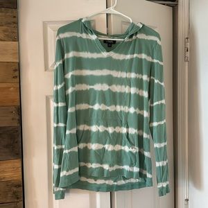 Chaps hooded long sleeve tie dye tee